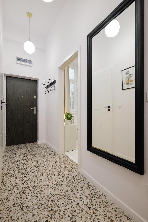 Plac Ratuszowy 50 - Old Town - 2 Sypialnie I Salon 耶莱尼亚古拉 外观 照片