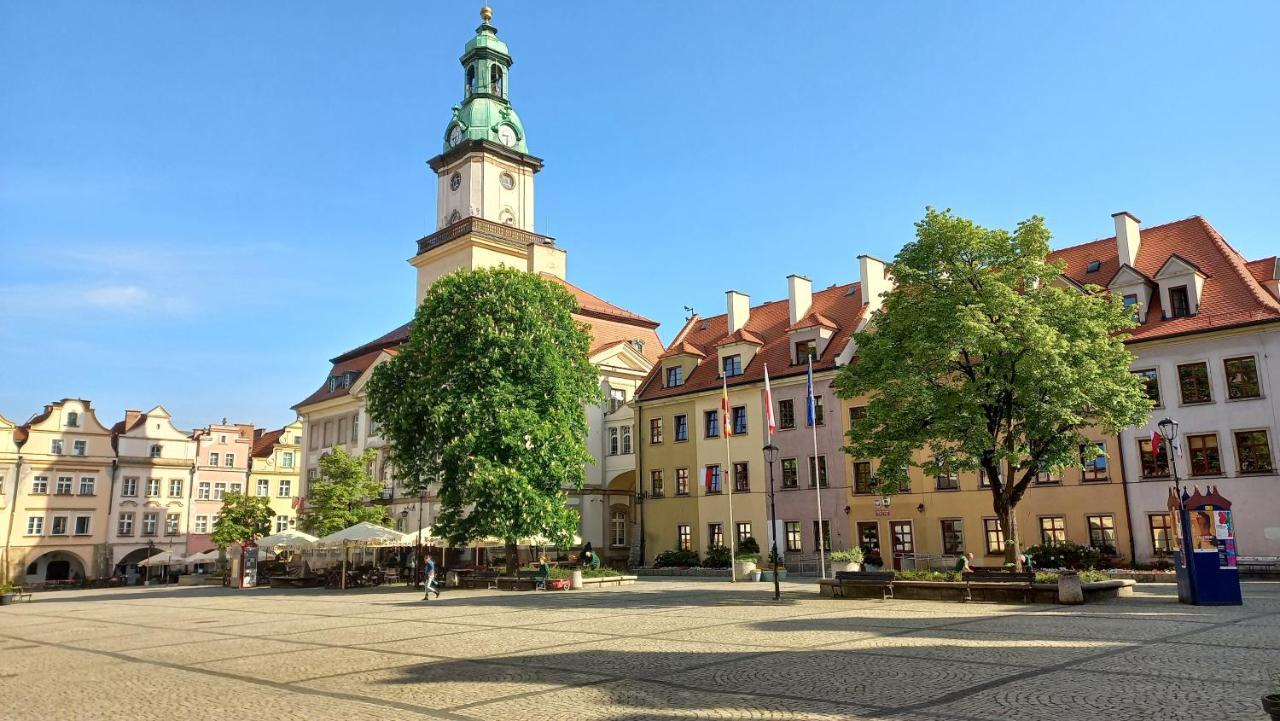 Plac Ratuszowy 50 - Old Town - 2 Sypialnie I Salon 耶莱尼亚古拉 外观 照片